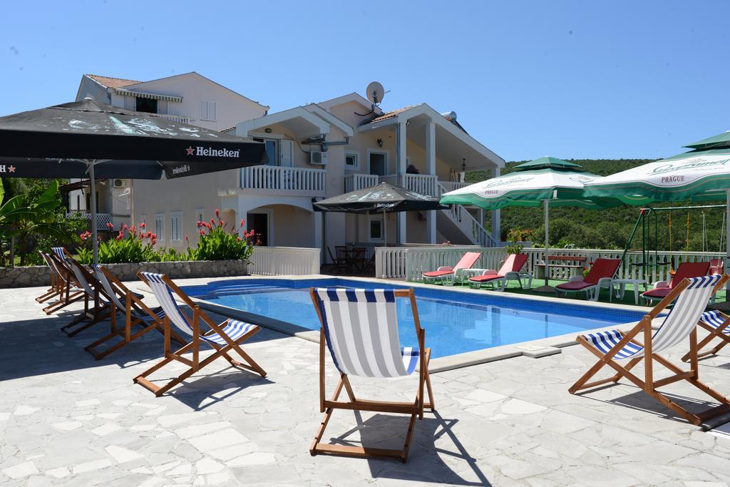 Apartments Vila Lazarevic Tivat Exterior foto