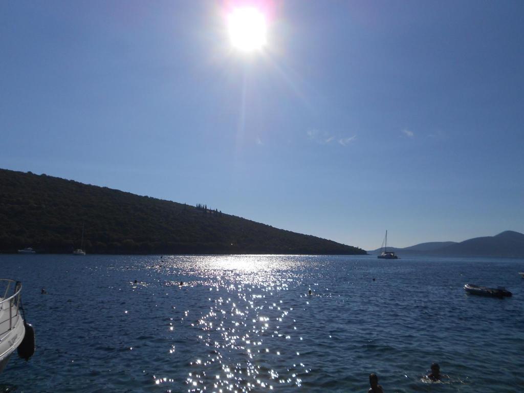 Apartments Vila Lazarevic Tivat Exterior foto